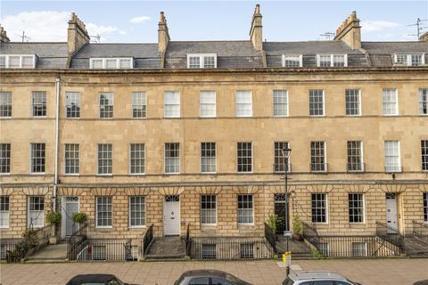 3 bed property, in Great Pulteney Street, £575,000