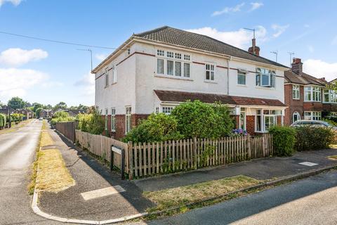 3 bed property, in Beech Road, £450,000