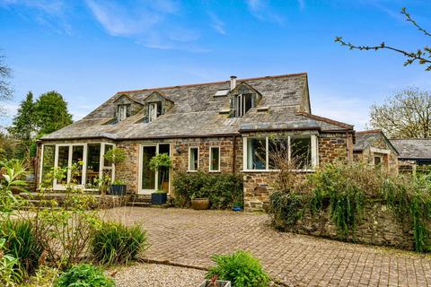 4 bed property, in Hendra Lane, £795,000