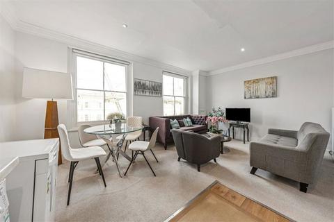 2 bed property, in Redcliffe Gardens, £600,000