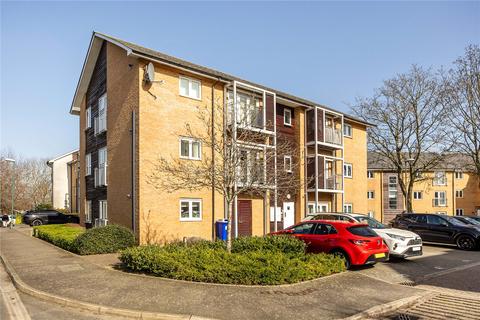 1 bed property, in Hengist Way, £210,000