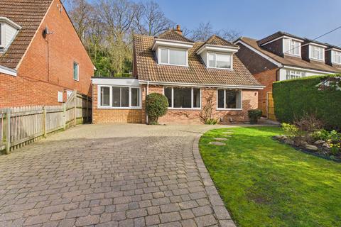 4 bed property, in Marlow Bottom, £700,000