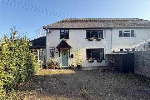 3 bed property, in Hampton Bishop, £259,995
