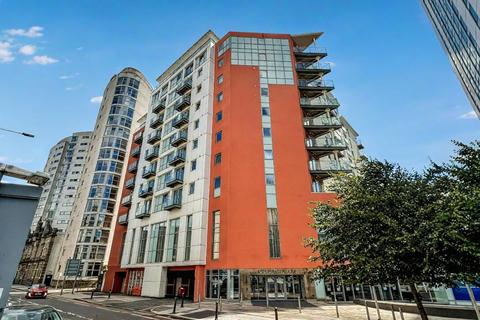 1 bed property, in Meridian Plaza, £120,000