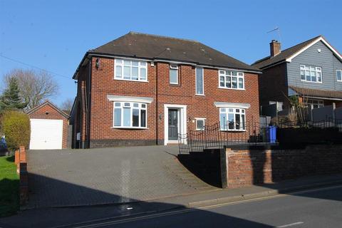 4 bed property, in Chawn Hill, £550,000