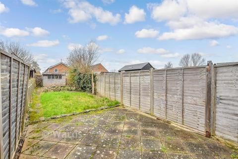 3 bed property, in Church Street, £300,000