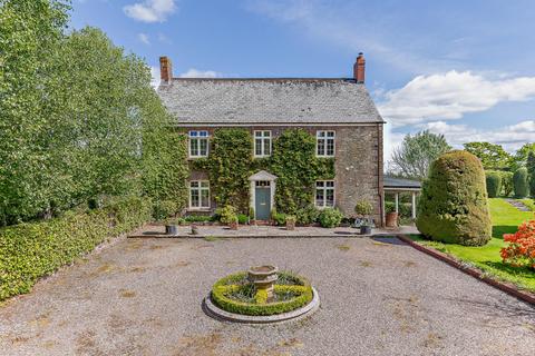 7 bed property, in West Manley Lane, £1,650,000