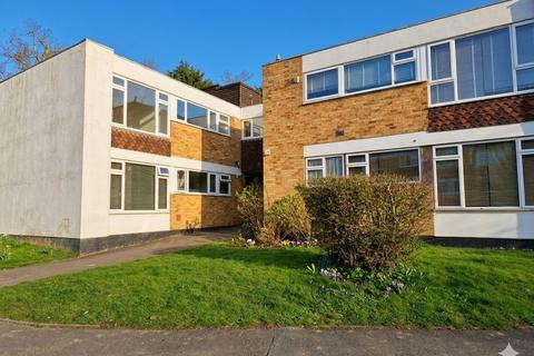 2 bed property, in Radford Way, £250,000