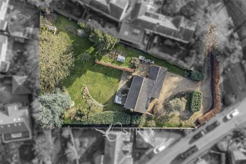 4 bed property, in Ayston Road, £685,000