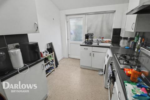 3 bed property, in Tillery Street, £115,000