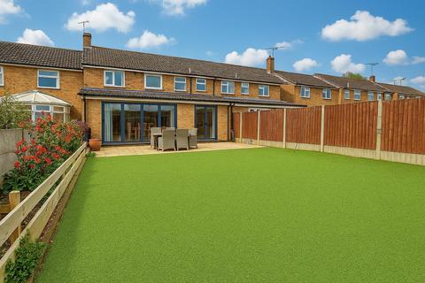 3 bed property, in Beechfield, £600,000