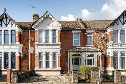 4 bed property, in Ranelagh Gardens, £700,000