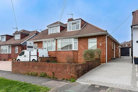 3 bed property, in Kelvin Grove, £325,000