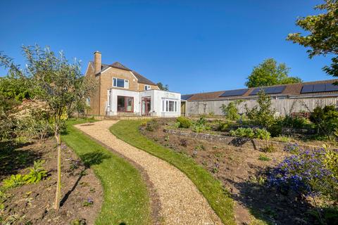 4 bed property, in Florida Street, £800,000