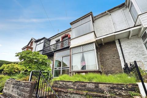 3 bed property, in Merthyr Road, £150,000