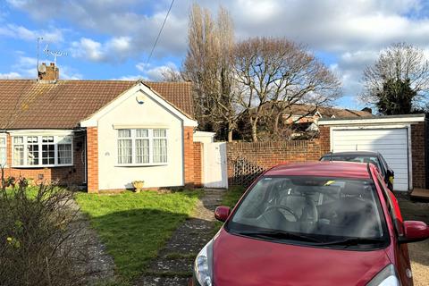 3 bed property, in Oak Way, £499,950