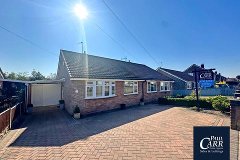 2 bed property, in Leveson Avenue, £250,000