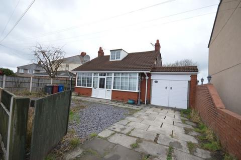 2 bed property, in Netherley Road, £395,000