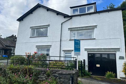 3 bed property, in Station Road, £475,000