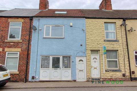 4 bed property, in Barlborough Road, £129,000