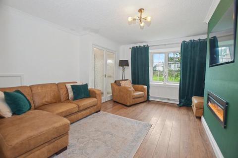 3 bed property, in Hargreaves Avenue, £220,000