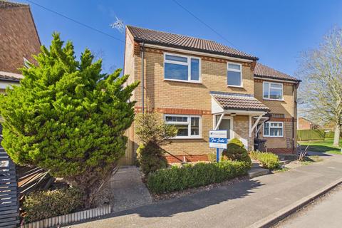 3 bed property, in Williams Close, £280,000