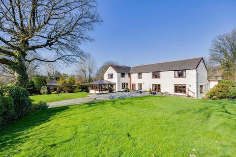 4 bed property, in Llanilid, £850,000