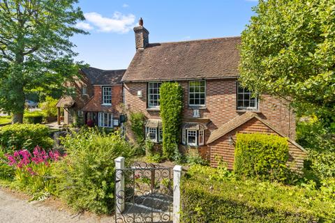 4 bed property, in Gardner Street, £800,000