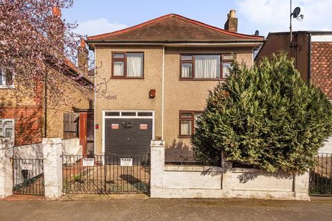 3 bed property, in Barforth Road, £900,000