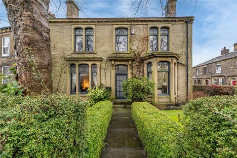 3 bed property, in West End, £375,000