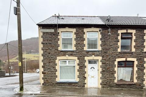 3 bed property, in Oxford Street, £149,995