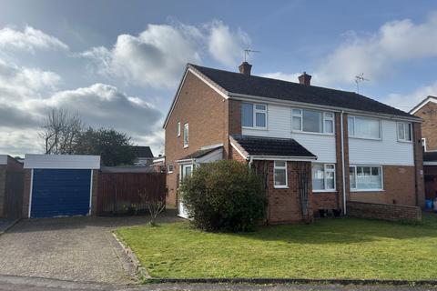 3 bed property, in Kingstone Avenue, £319,950
