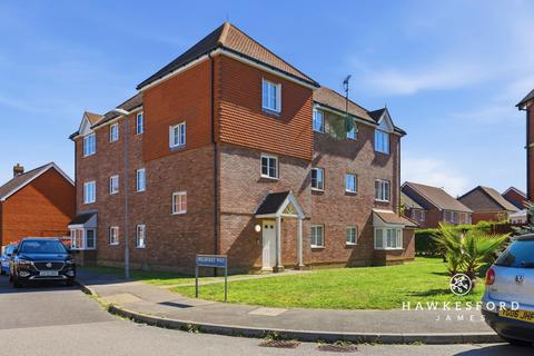 2 bed property, in Mulberry Way, £165,000