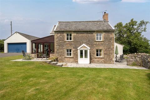 4 bed property, in Four bedroom house with land situated edge of village, £850,000