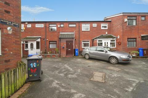 3 bed property, in Peatfield Avenue, £190,000