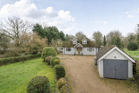 5 bed property, in Hare Lane, £945,000