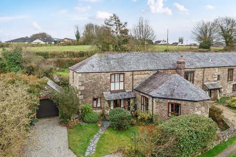 4 bed property, in Venterdon, £525,000