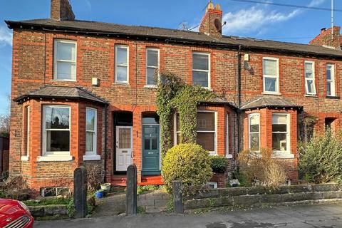 4 bed property, in York Road, £550,000
