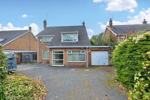 4 bed property, in Westwood Road, £415,000