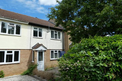 3 bed property, in Sussex Drive, £250,000