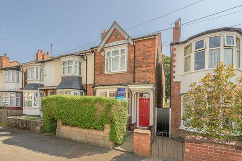 3 bed property, in Grosvenor Road, £395,000