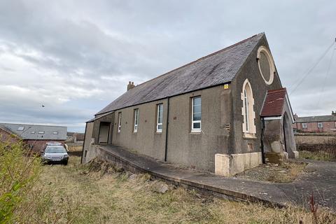 4 bed property, in Seaton Road, £130,000