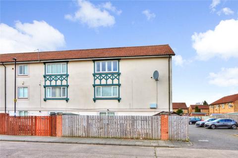 2 bed property, in Ambergate Close, £25,000