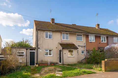3 bed property, in Whiteshot Way, £400,000
