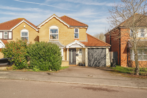 4 bed property, in Bradley Stoke, £475,000