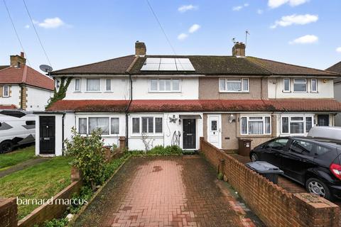 3 bed property, in Devonshire Road, £470,000