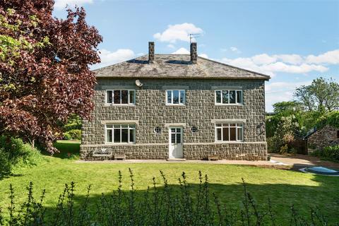 4 bed property, in Ugborough, £875,000