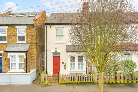 2 bed property, in Croft Road, £750,000