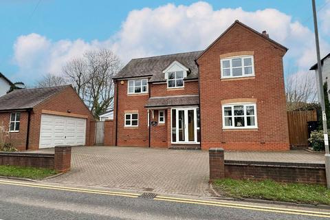 4 bed property, in Haslucks Green Road, £625,000
