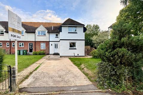 3 bed property, in Newtown, £375,000